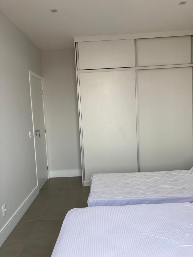 Apartamento reformado, tudo novo, Copa-Ipanema Apartment in Rio de Janeiro