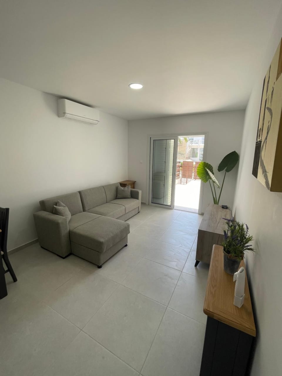 Lovely 2-bedroom apartment, newly renovated Apartment in Yeroskipou