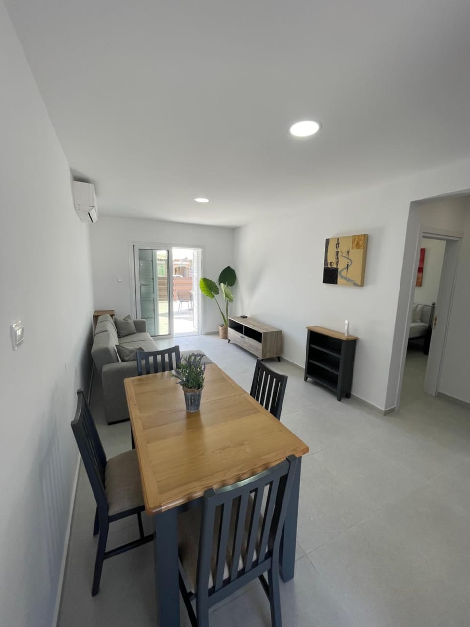 Lovely 2-bedroom apartment, newly renovated Apartment in Yeroskipou