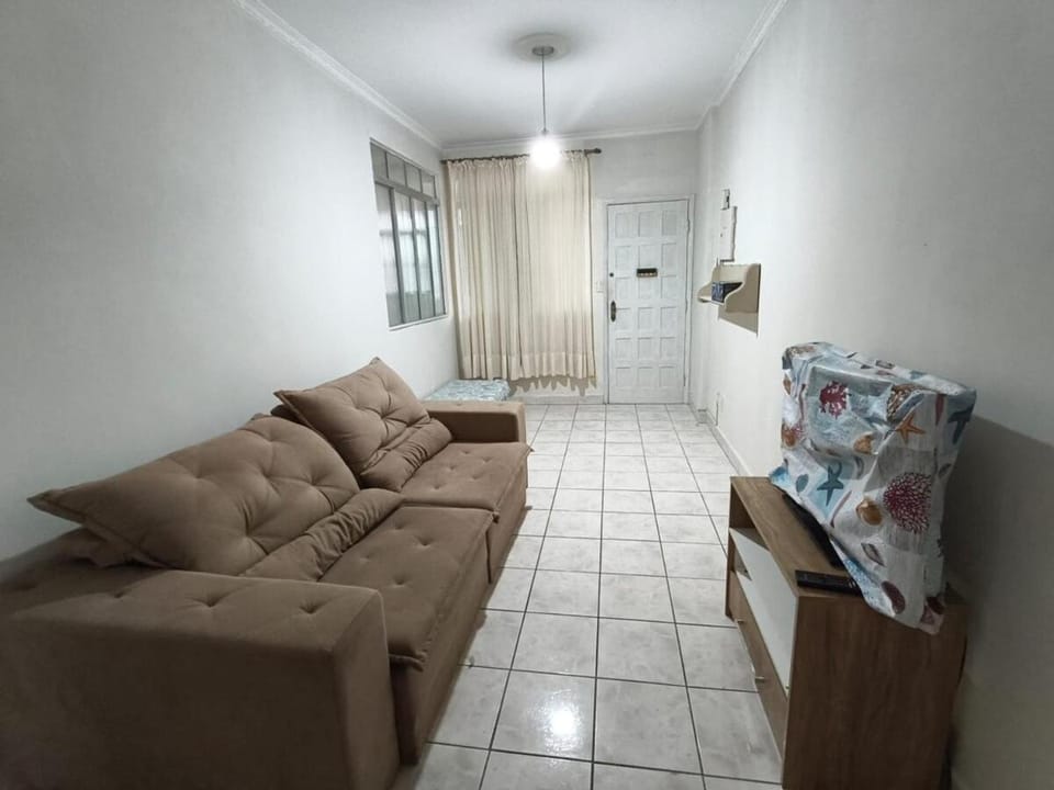 Pérola do Boqueirão melhor localização da PG vista ao mar pé na areia Apartment in State of São Paulo