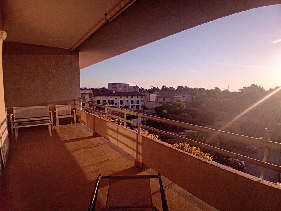 View (from property/room), Balcony/Terrace, Sunset