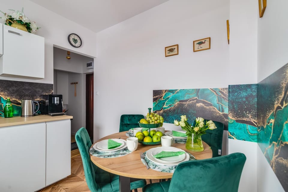 ZIELONO Mi Apartment in Lower Silesian Voivodeship