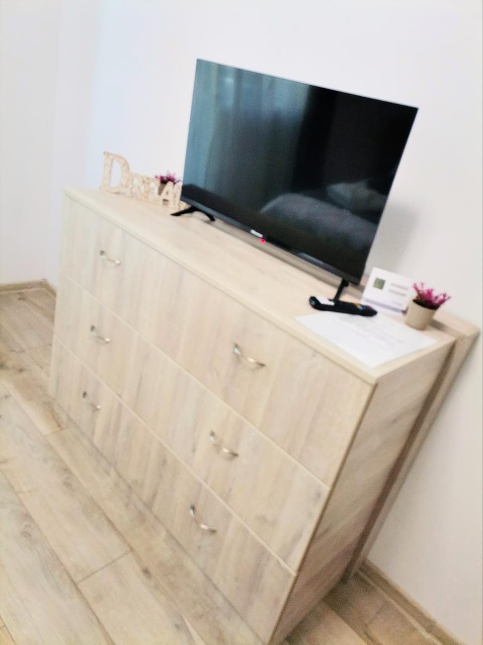 Communal lounge/ TV room, Evening entertainment