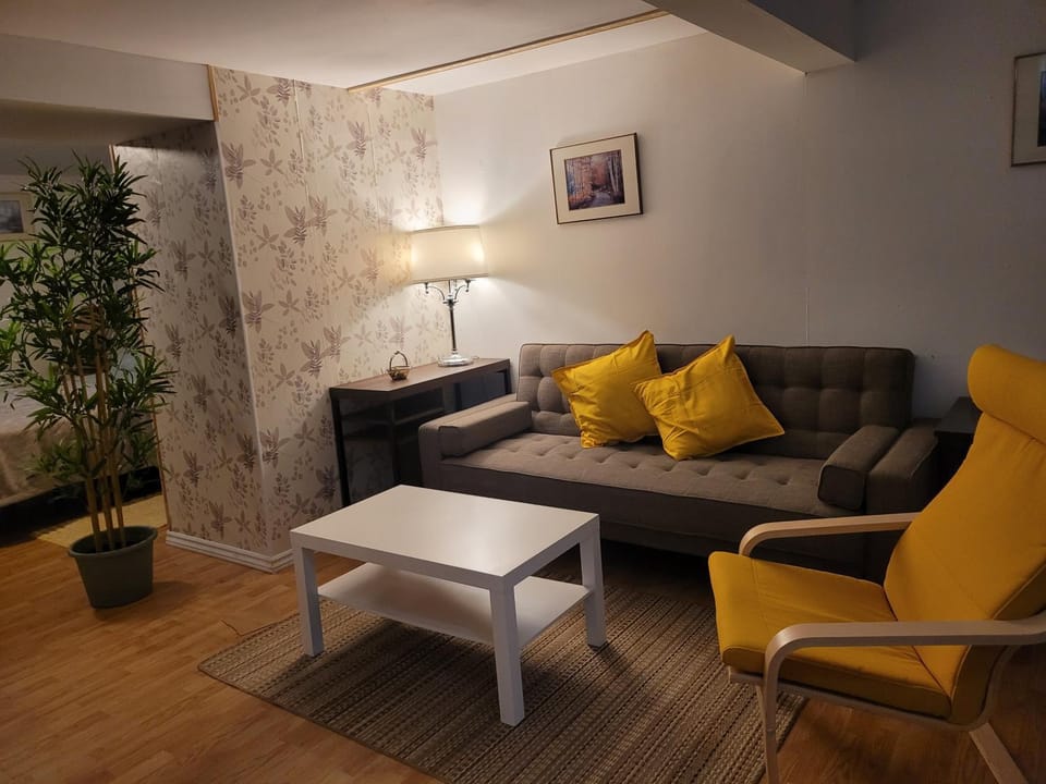 L ' Arlequin Suite et logement Apartment in Vaudreuil-Dorion
