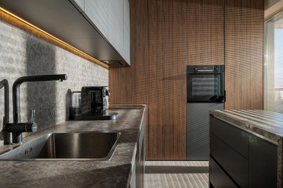 Kitchen or kitchenette, dishwasher, pet friendly, stove