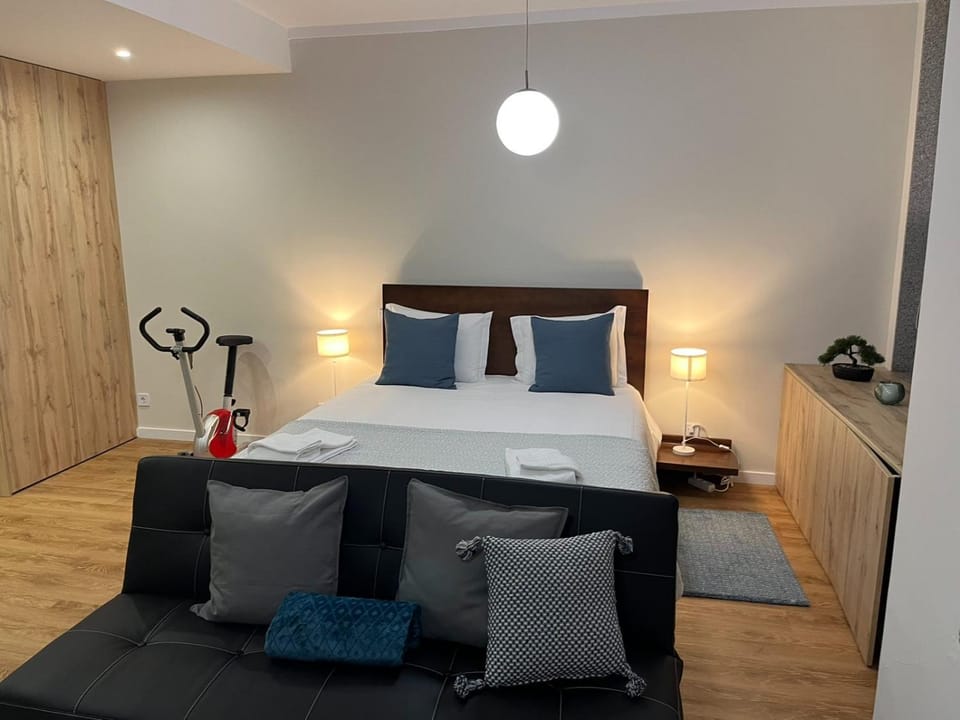 TRINDADE STUDIO Apartment in Porto