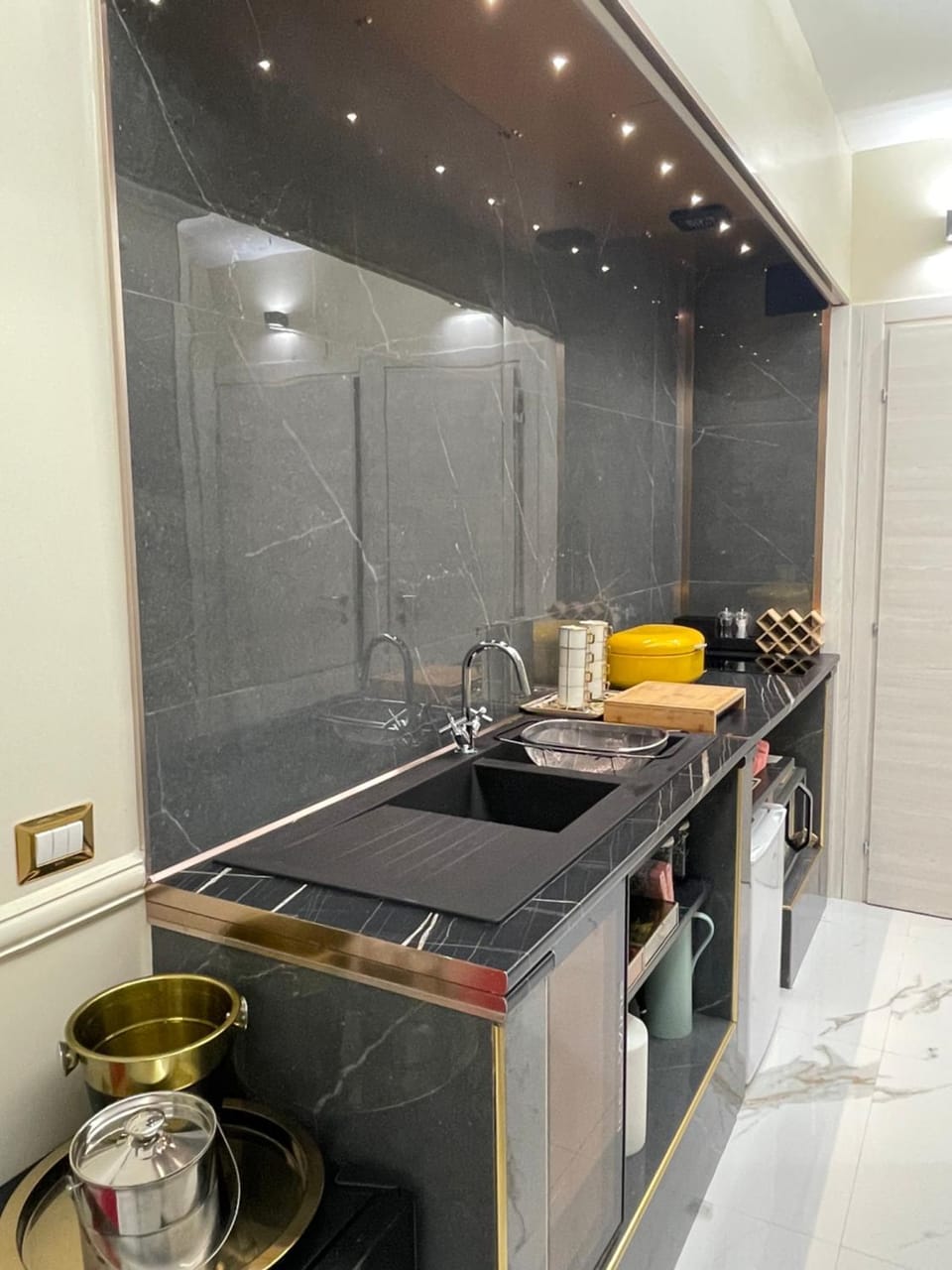 Spanish Steps Glamour & Sauna Luxury apartment **** Apartment in Rome