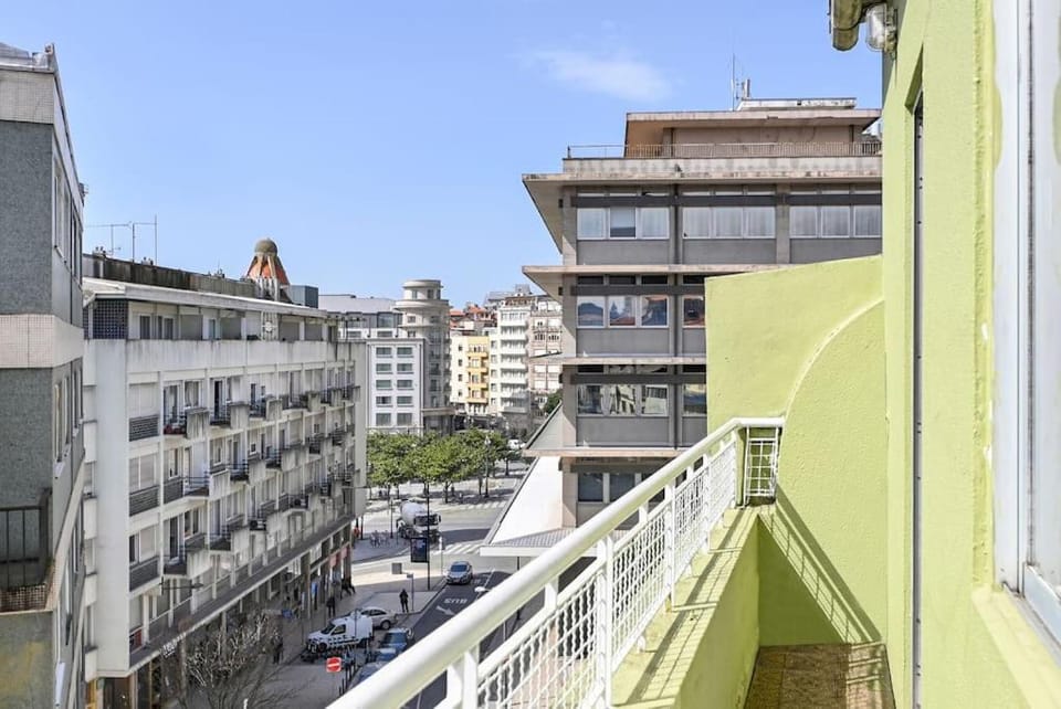 Balcony/Terrace, City view