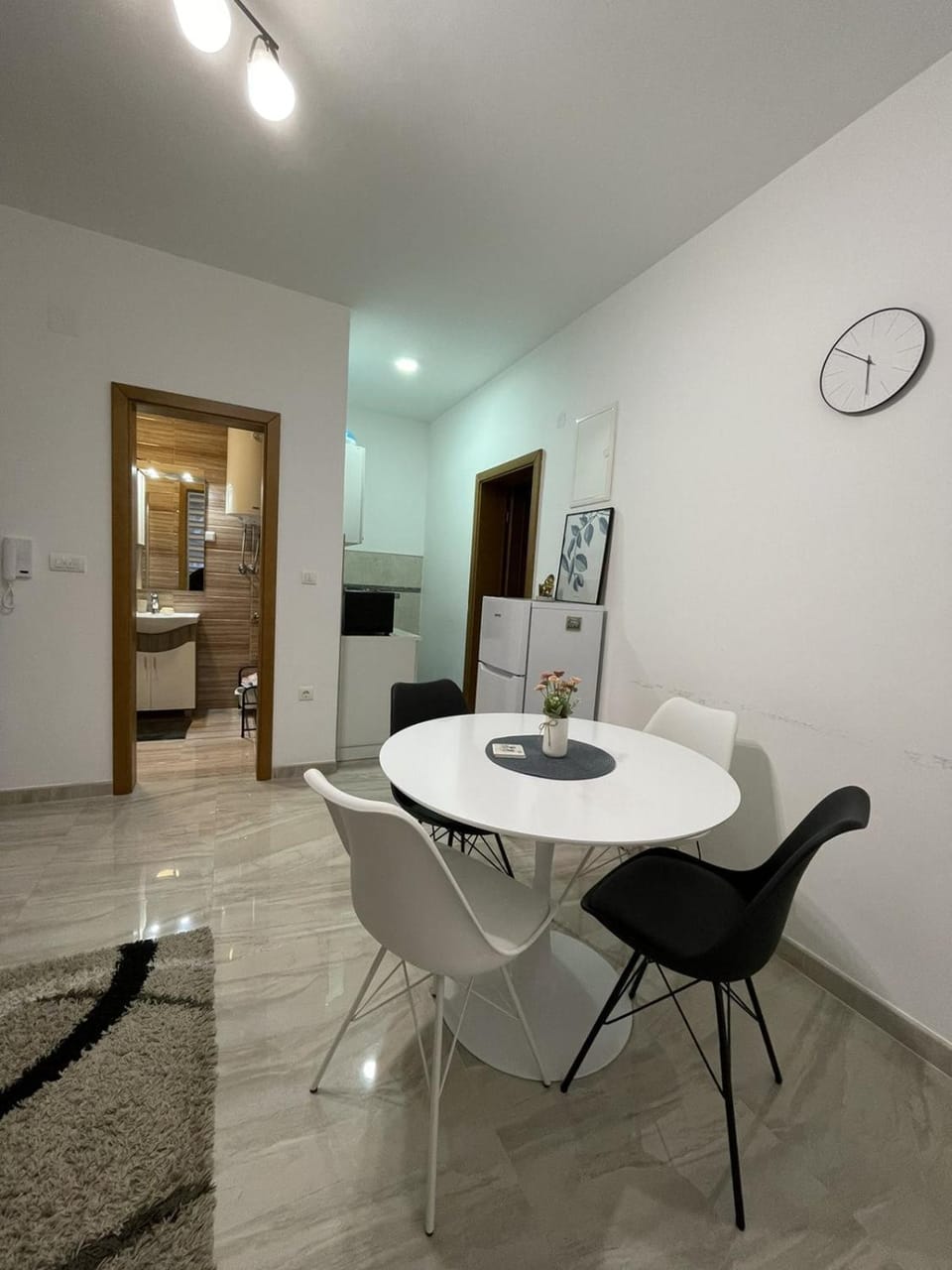 Kitchen or kitchenette, Living room, Seating area, Dining area, minibar, oven