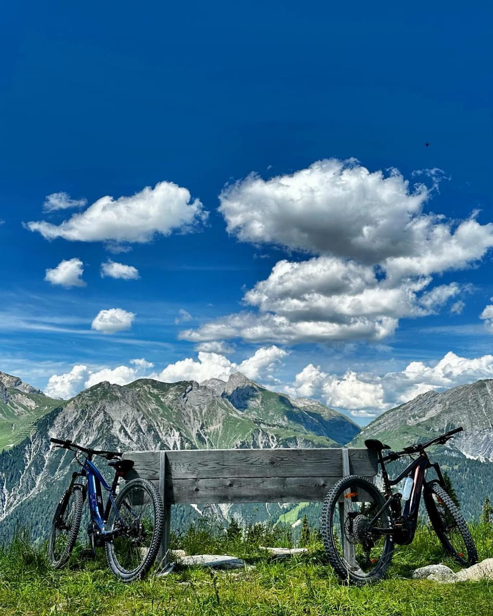 Day, Natural landscape, Cycling, Mountain view