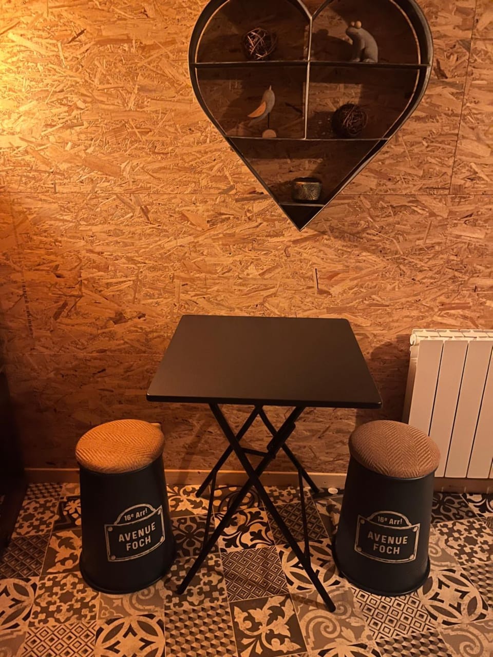 Logement indépendant la k abane en palette Country House in Auvergne-Rhône-Alpes