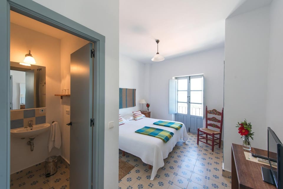 Bathroom, Photo of the whole room