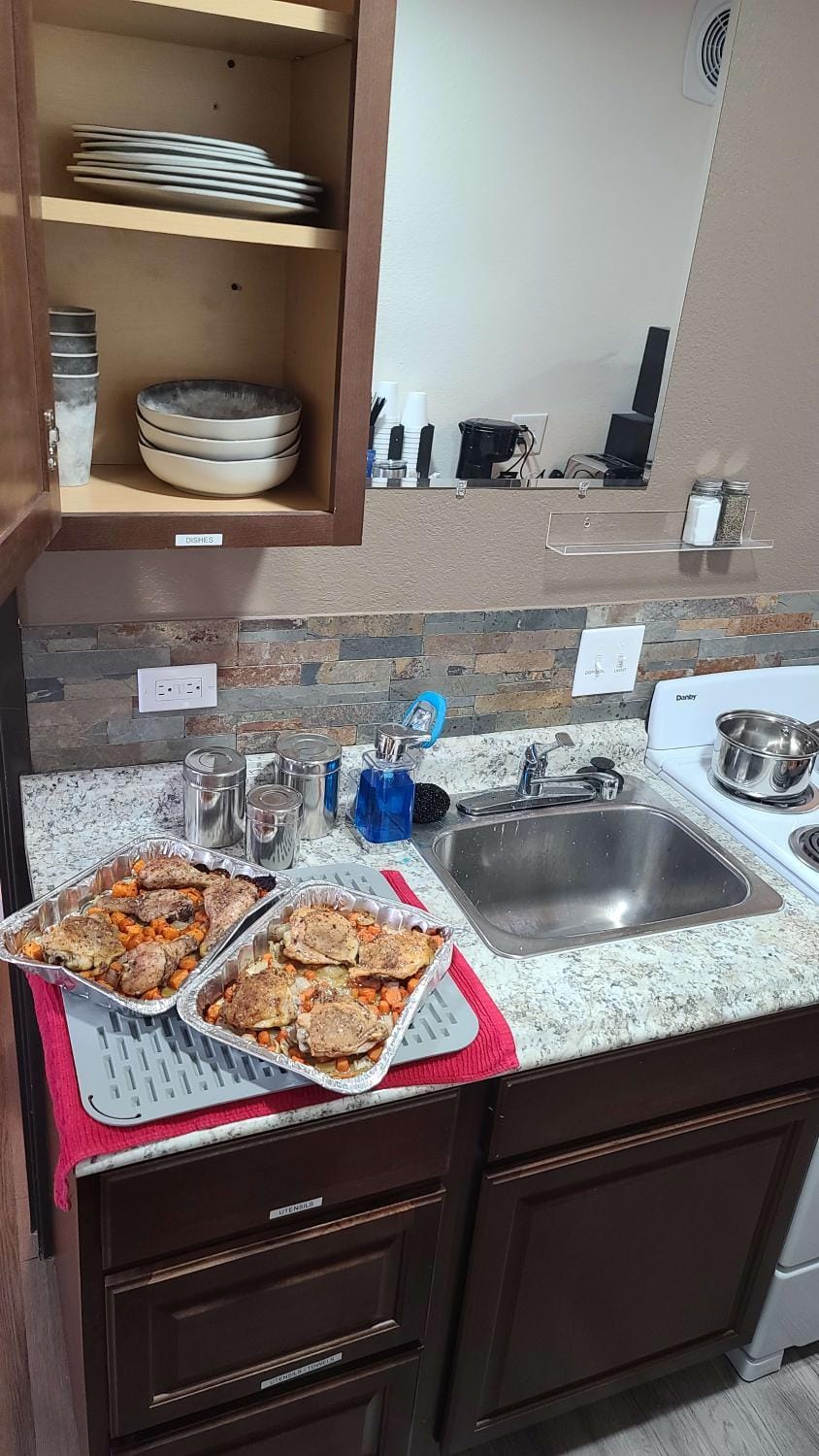 069A The Grand Canyon Getaway Suite with Kitchenette Sleeps 4 Apartment in Grand Canyon National Park