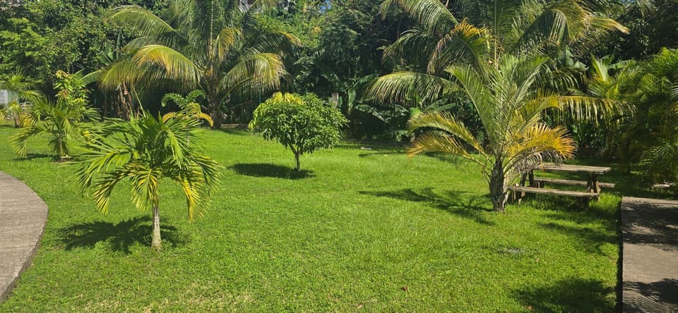 Keshy island colibri Apartment in Leeward Islands