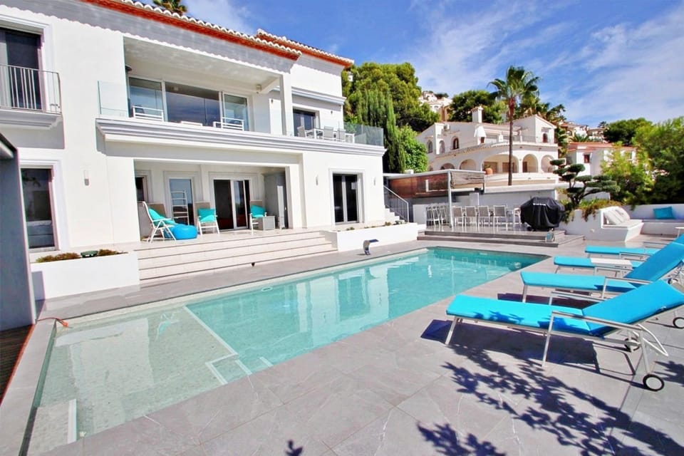 El Olivo - villa with stunning views and private pool in Benissa Villa in Marina Alta