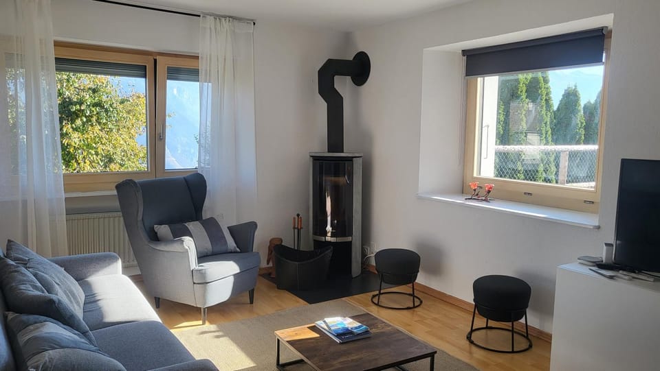 Appartement Randogne avec grande terrasse Apartment in Crans-Montana