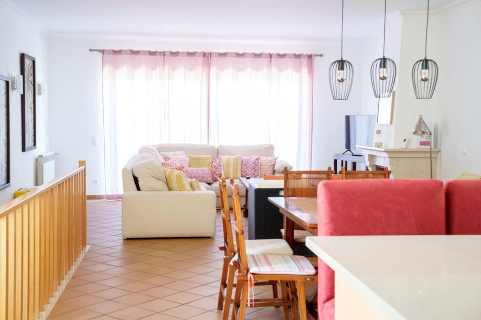 Sunset Retreat, Praia del Rey C7 Apartment in Amoreira