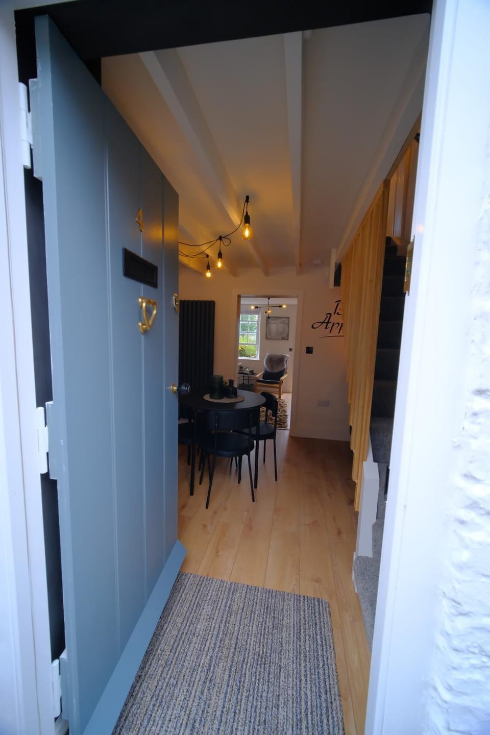 Facade/entrance, kitchen