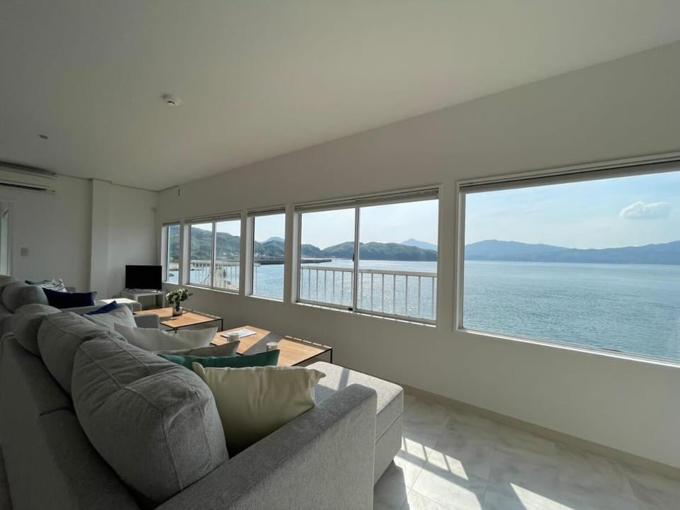 b local KAI House - with Ocean view good for 8 PPL Free WiFi House in Japan