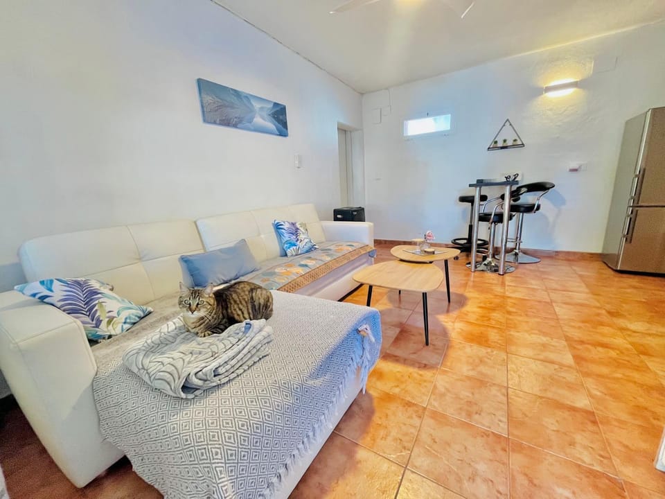 Living room, Lounge or bar