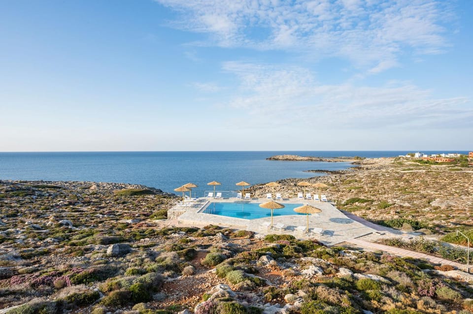 Day, Natural landscape, Pool view, Sea view, Swimming pool, Swimming pool