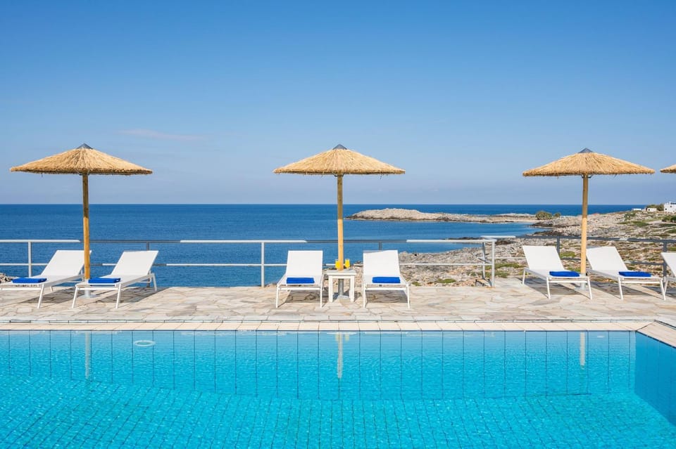 Day, Balcony/Terrace, Sea view, Swimming pool, Swimming pool, sunbed