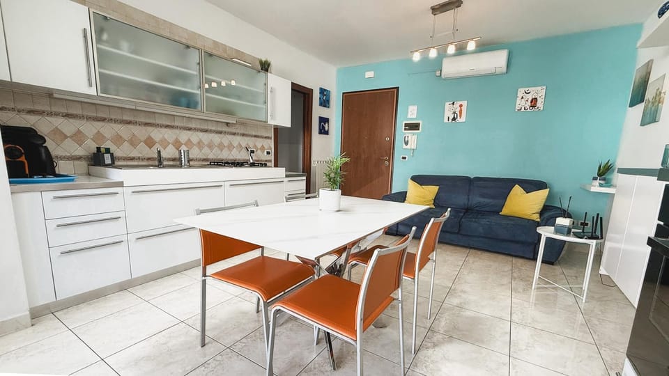 Kitchen or kitchenette, Facility for disabled guests, stove, stove, kitchen, kitchen