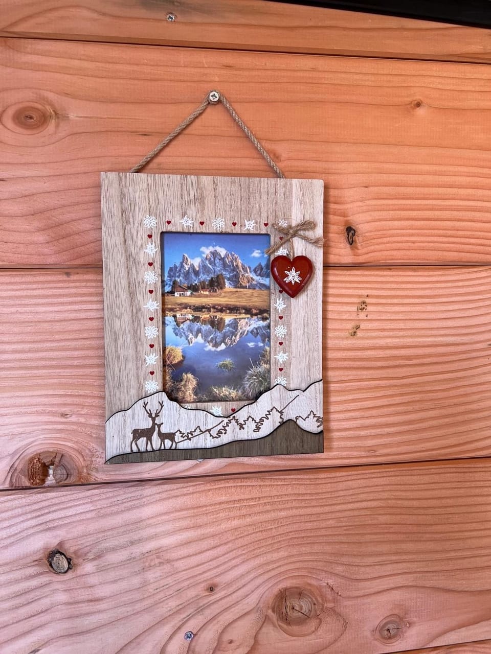 Hoogte Huisje Tirol Bed and Breakfast in Roermond