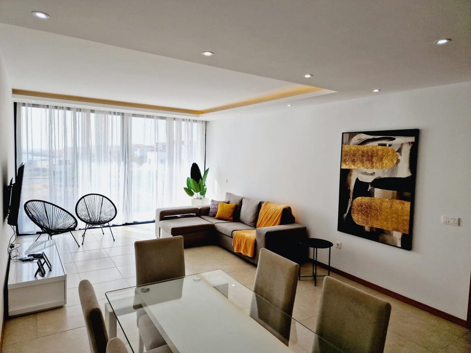 Praia Modern Apartment vista Mar Apartment in Praia