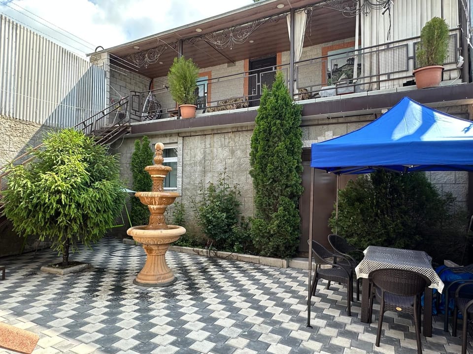 G&S Guest House Bed and Breakfast in Armenia