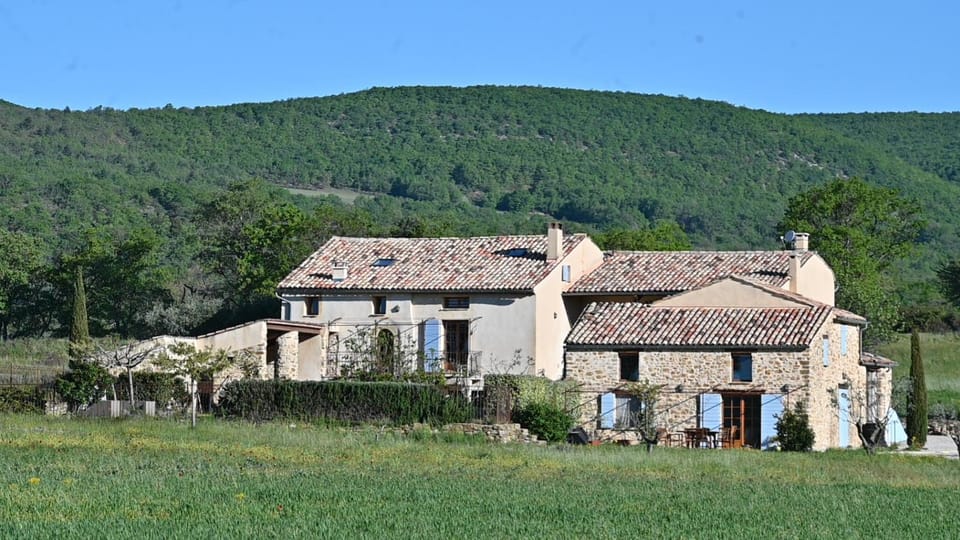 Property building, Natural landscape, Landmark view