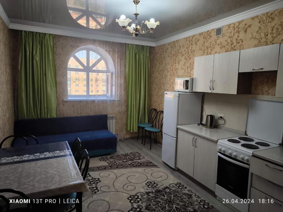 Bed, Kitchen or kitchenette, Seating area, Dining area, Bedroom, minibar, pet friendly, stove