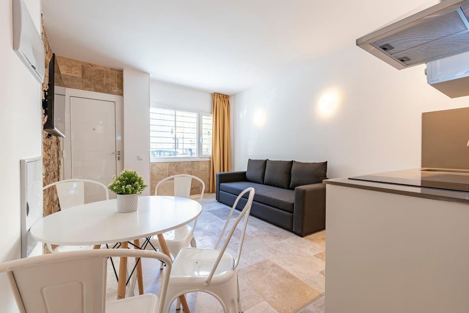 Kitchen or kitchenette, Living room, Dining area