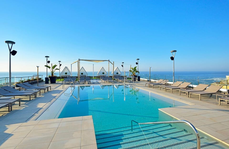 View (from property/room), Balcony/Terrace, Sea view, Swimming pool
