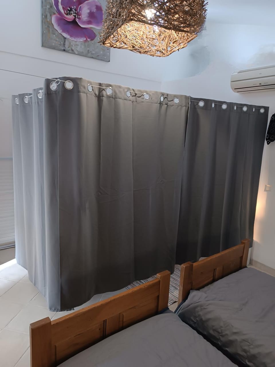 La maison autour du figuier Apartment in Provence-Alpes-Côte d'Azur