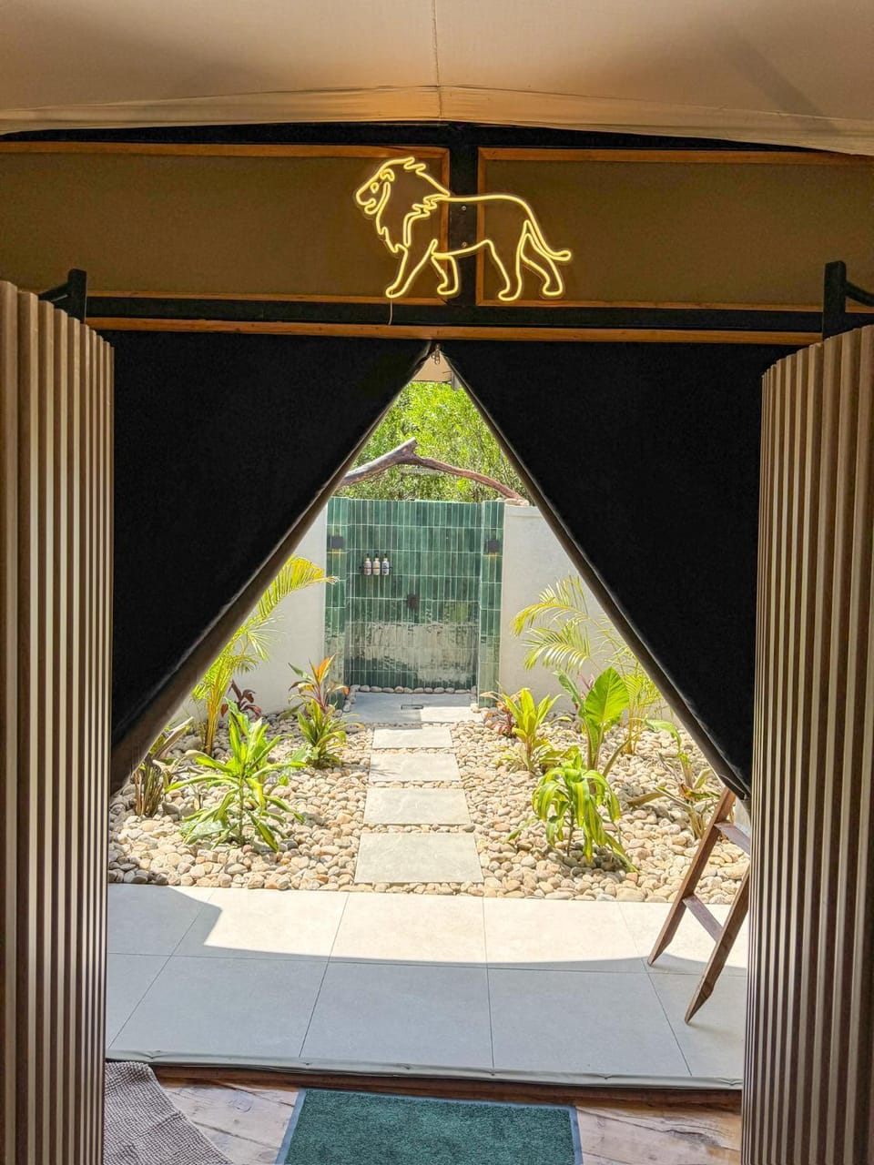 Olkinyei Mara Tented Camp Nature lodge in Kenya