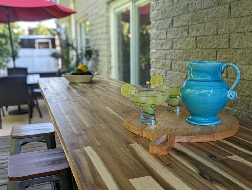 Lounge or bar