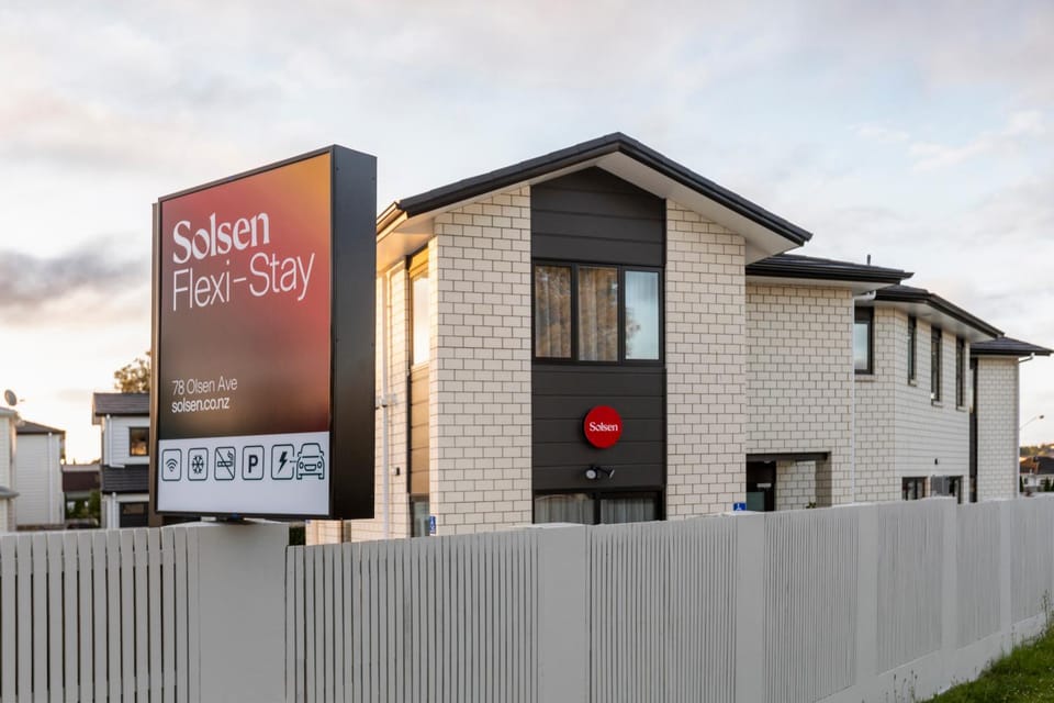 Property building, Property logo or sign