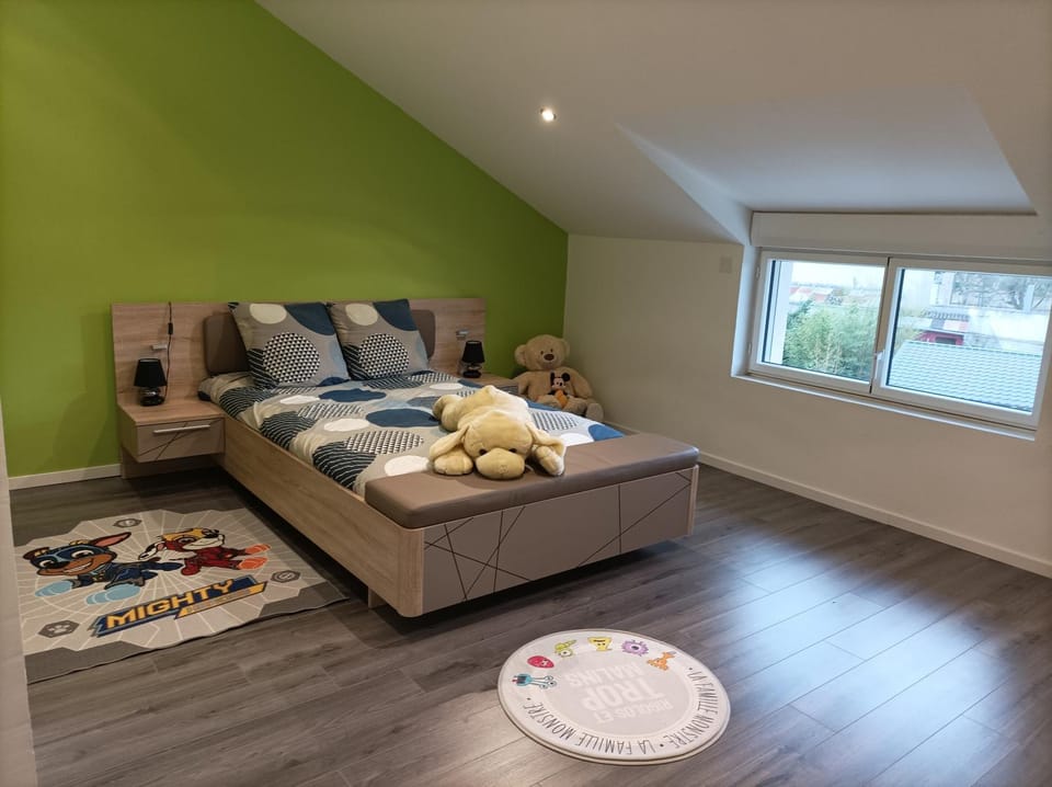 Loft atypique et chaleureux House in Centre-Val de Loire