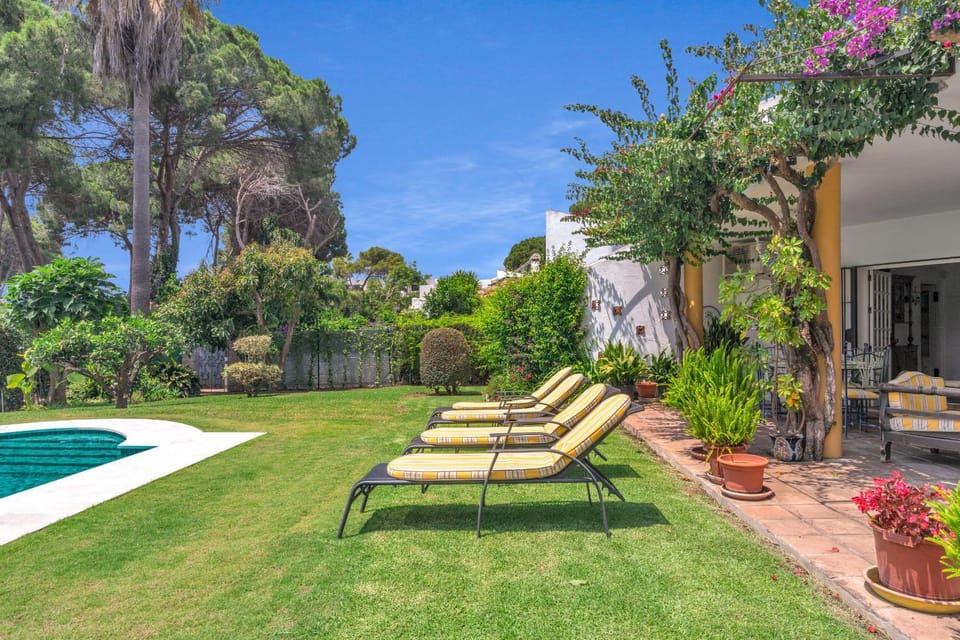 Villa Arin - Beachside Family Home by Finest Rentals Villa in Costa del Sol