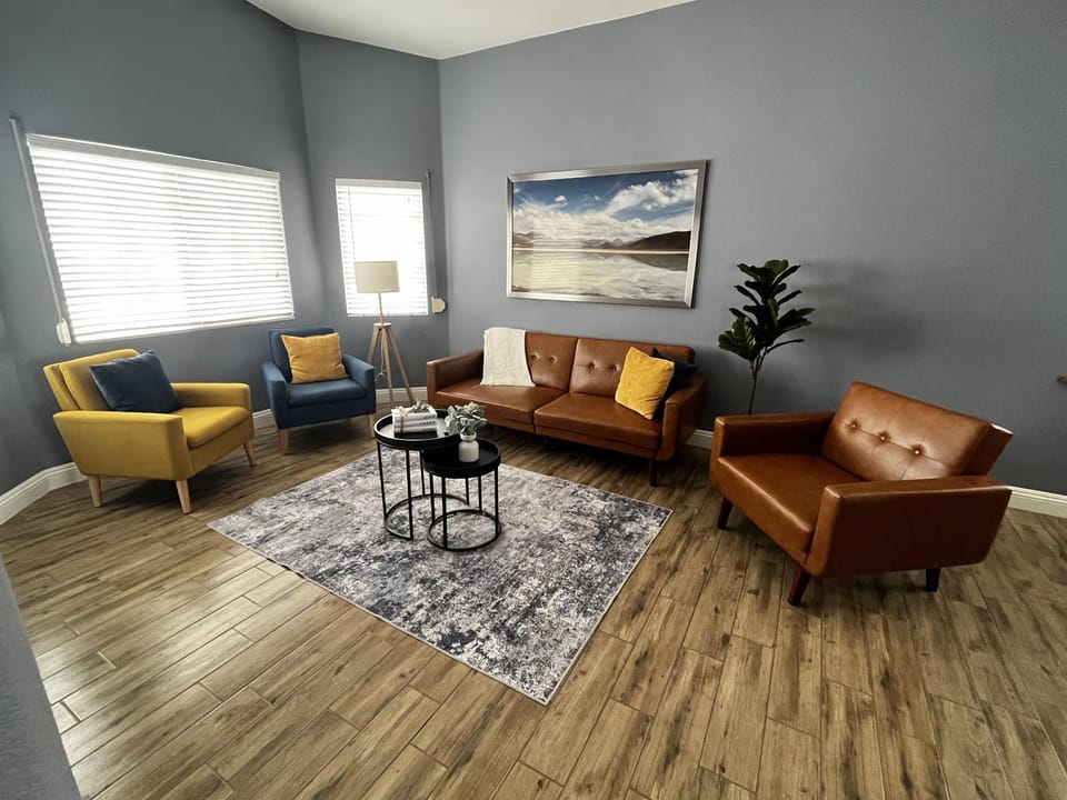 Communal lounge/ TV room, Living room, Meeting/conference room