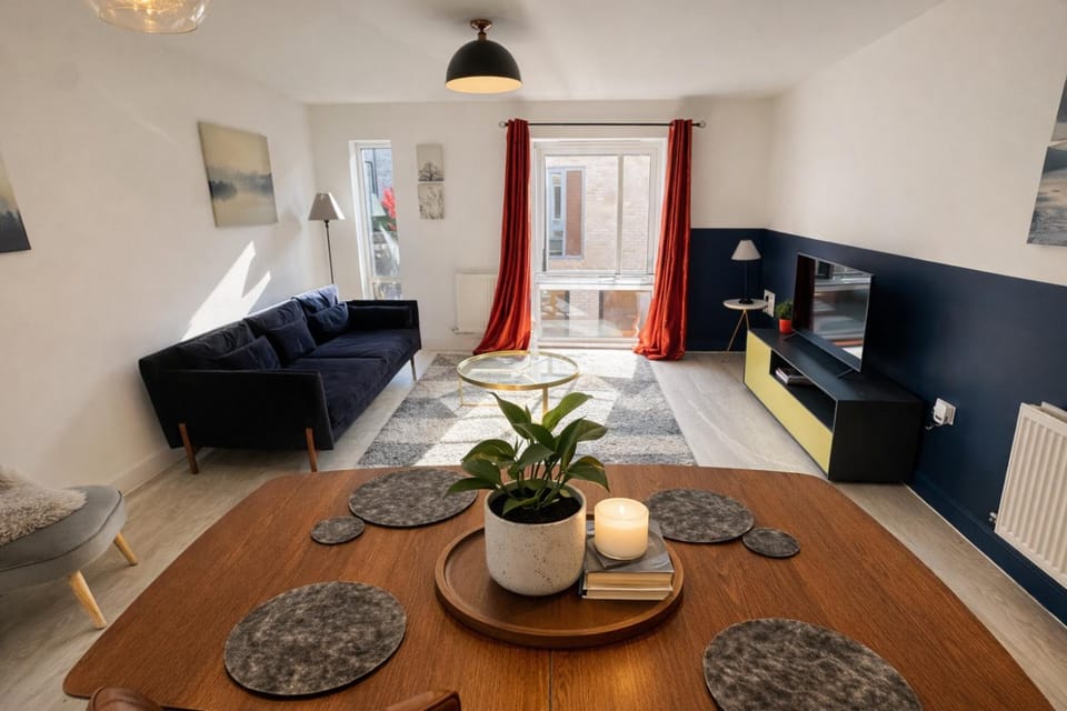 Olea Tree House with Free Parking close to Addenbrooke's Apartment in Cambridge