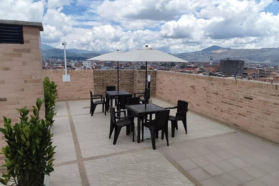 Apartaestudio amoblado, Edificio Avanzzare T1-501 Apartment in Bogota