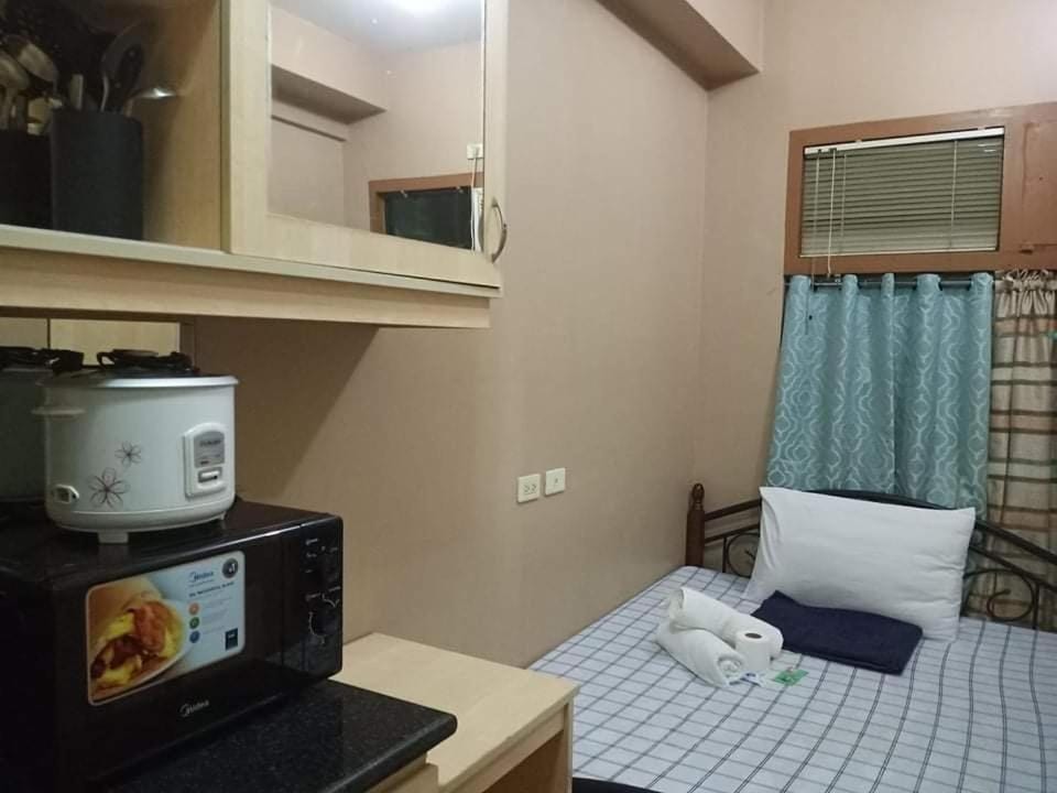 Budget Condotel Apartment hotel in Muntinlupa