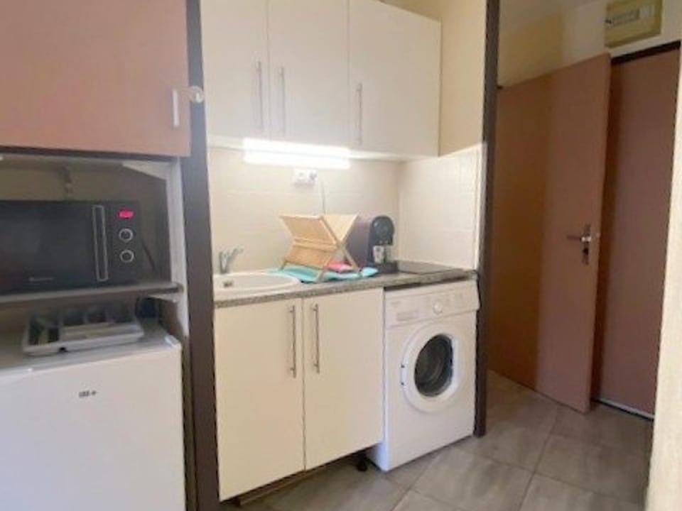Charmant T2 en bord de mer pour 4 pers, terrasse avec vue - FR-1-696-15 Apartment in Canet-en-Roussillon