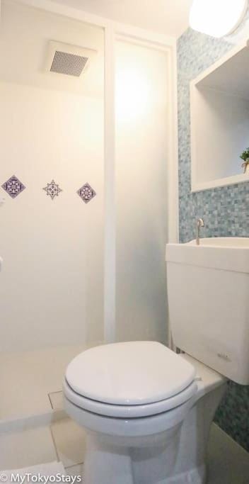 Toilet, Bathroom