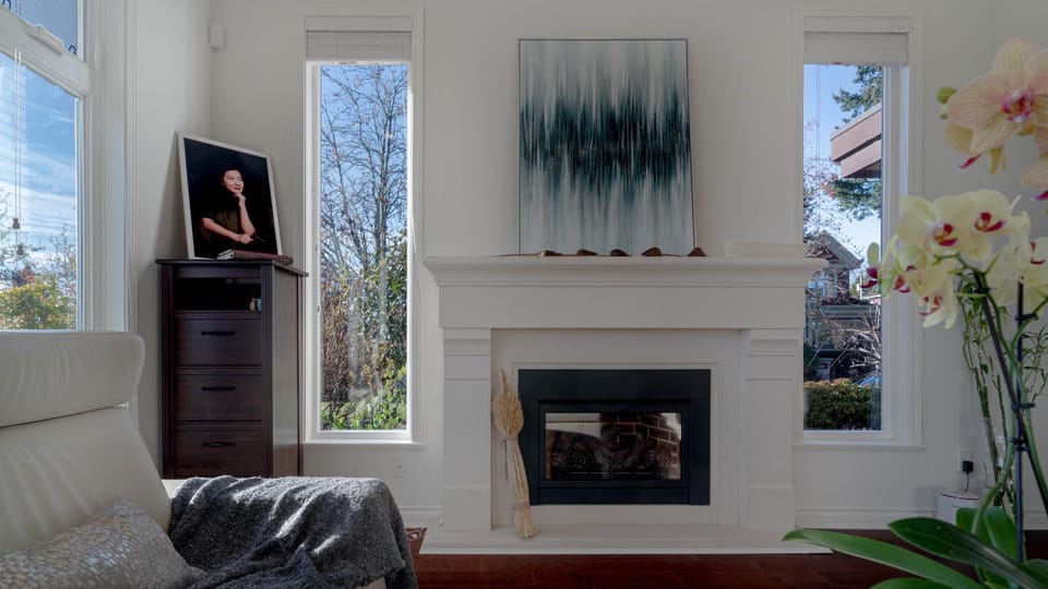 温西区豪华别墅附有按摩浴缸钢琴，接近机场downtown Villa in Vancouver