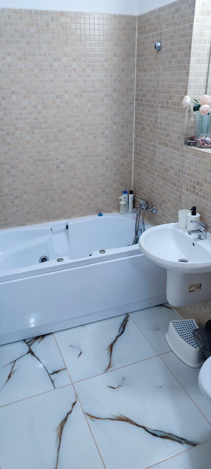 Bathroom, Bath