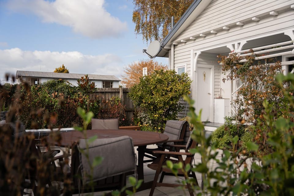 The Bealey Villa-Spa Retreat Villa in Christchurch