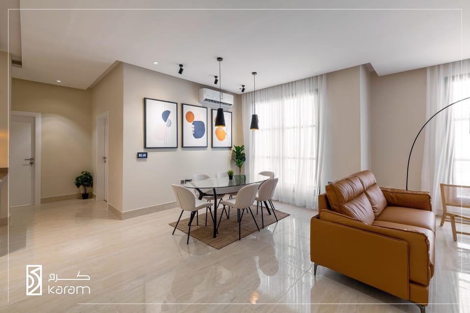 Living room, Dining area